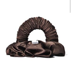 Sleepy Tie Brown Hair Accessory